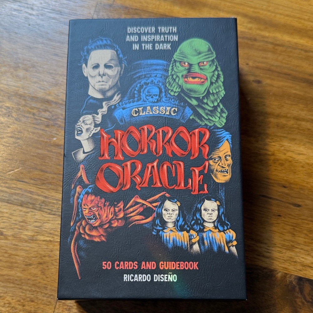 Classic Horror Oracle Card Set